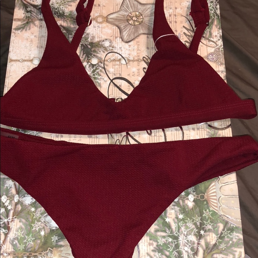 Scoop neck thong bikini